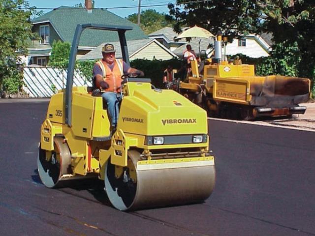 Rental store for Vibratory Asphalt Roller, 5-Ton in Homer Glen IL